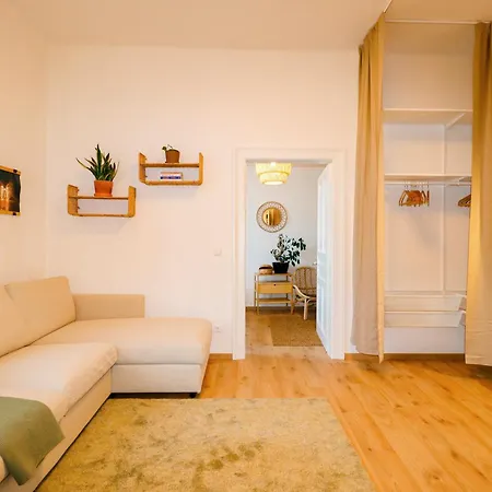 Chillach - Family & Friends Base - 5 Min To Train Villach