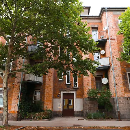 Chillach - Family & Friends Base - 5 Min To Train