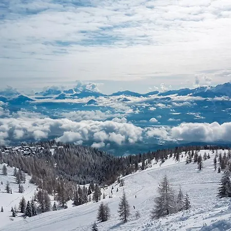 Chillach - Family & Friends Base - 5 Min To Train * Villach