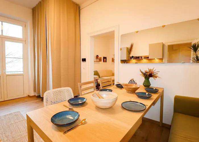 Chillach - Family & Friends Base - 5 Min To Train