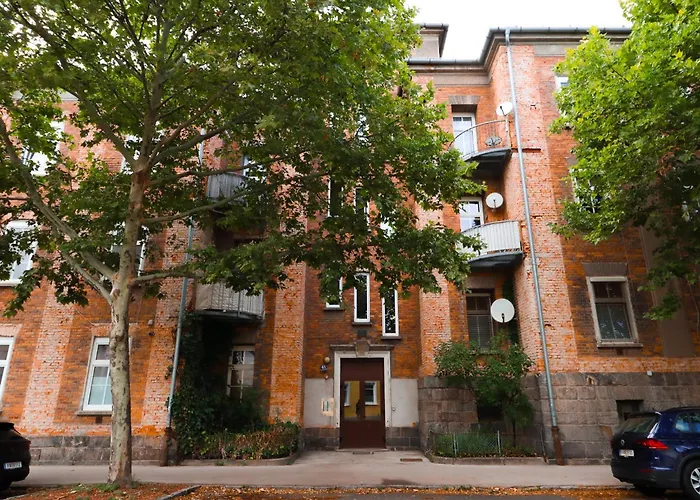 Chillach - Family & Friends Base - 5 Min To Train